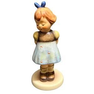 MI Hummel Club Figurine 493 Rechts oder links? Two hands, OneTreat 1988